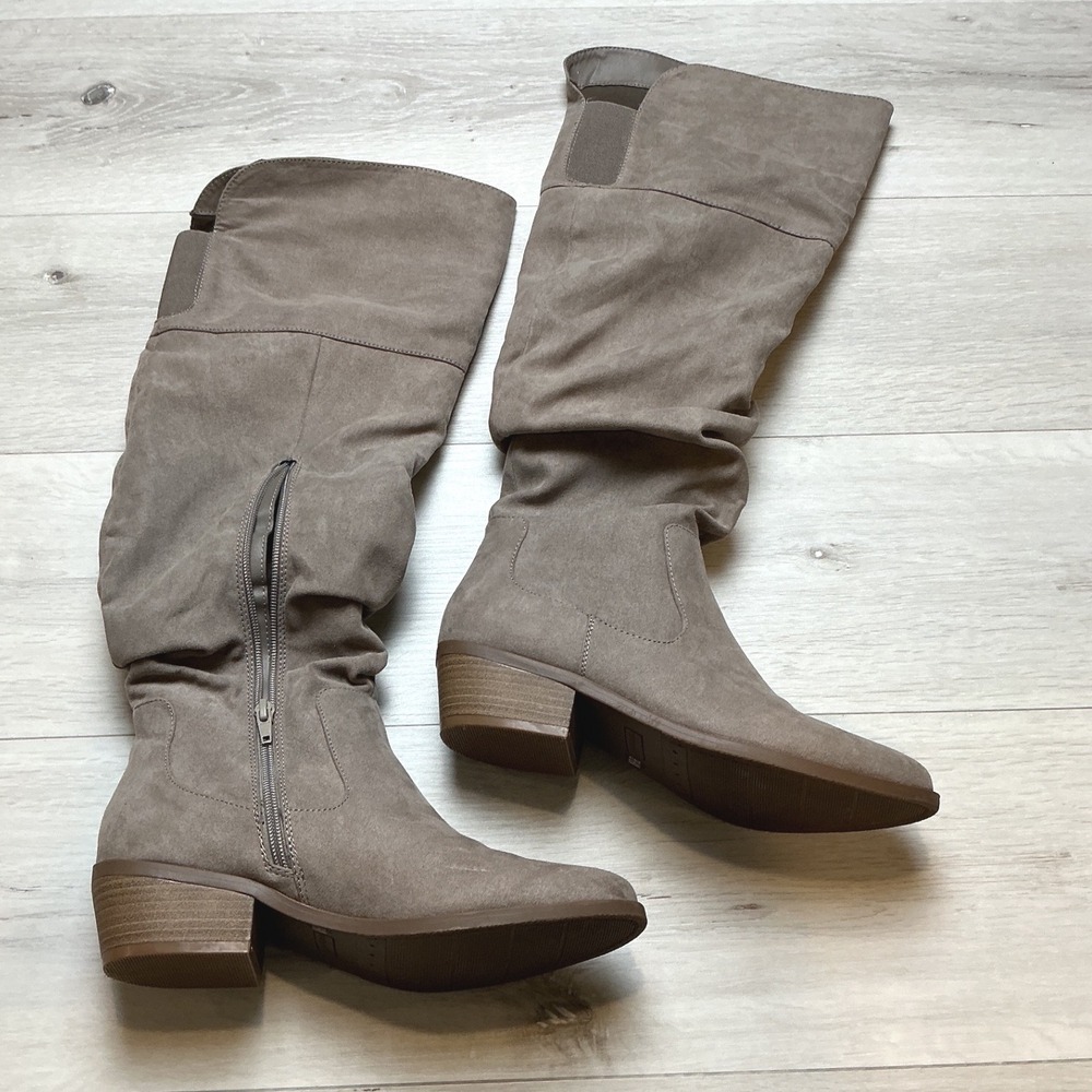 Madeline Knee High Boots 1.5" Heel Size 8.5M Taupe PreLoved
